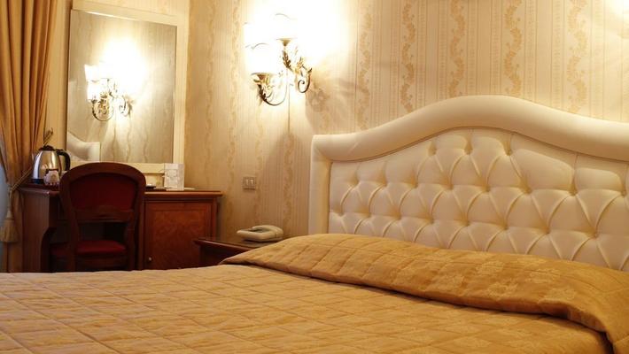 Habitación Doble Estándar Hotel Eliseo Roma Habitación Doble Estándar Hotel Eliseo Roma