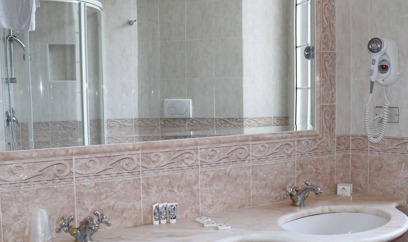 Habitación triple estándar Hotel Eliseo Roma Habitación triple estándar Hotel Eliseo Roma
