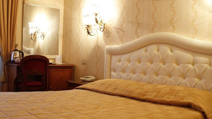 Standard double room Eliseo Hotel Rome
