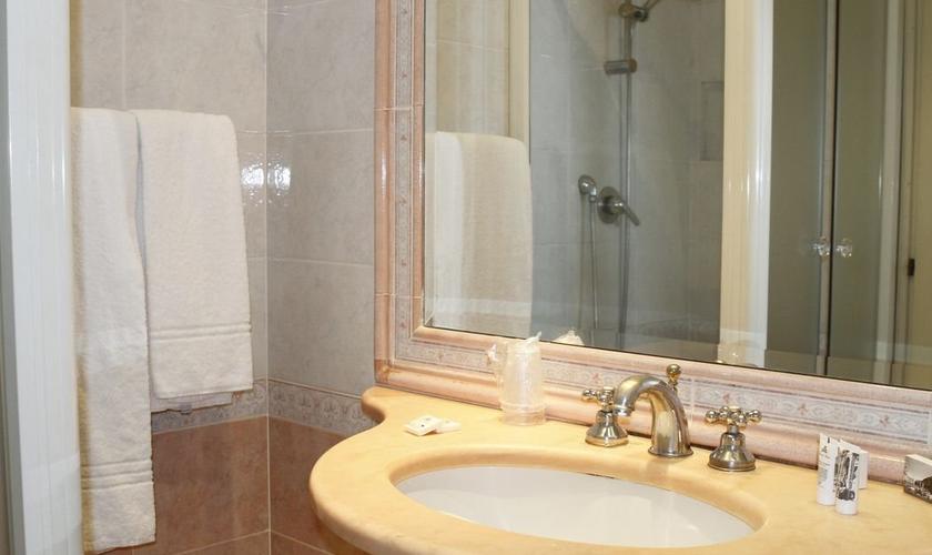 Habitación Doble Estándar de Uso Individual Hotel Eliseo Roma Habitación Doble Estándar de Uso Individual Hotel Eliseo Roma